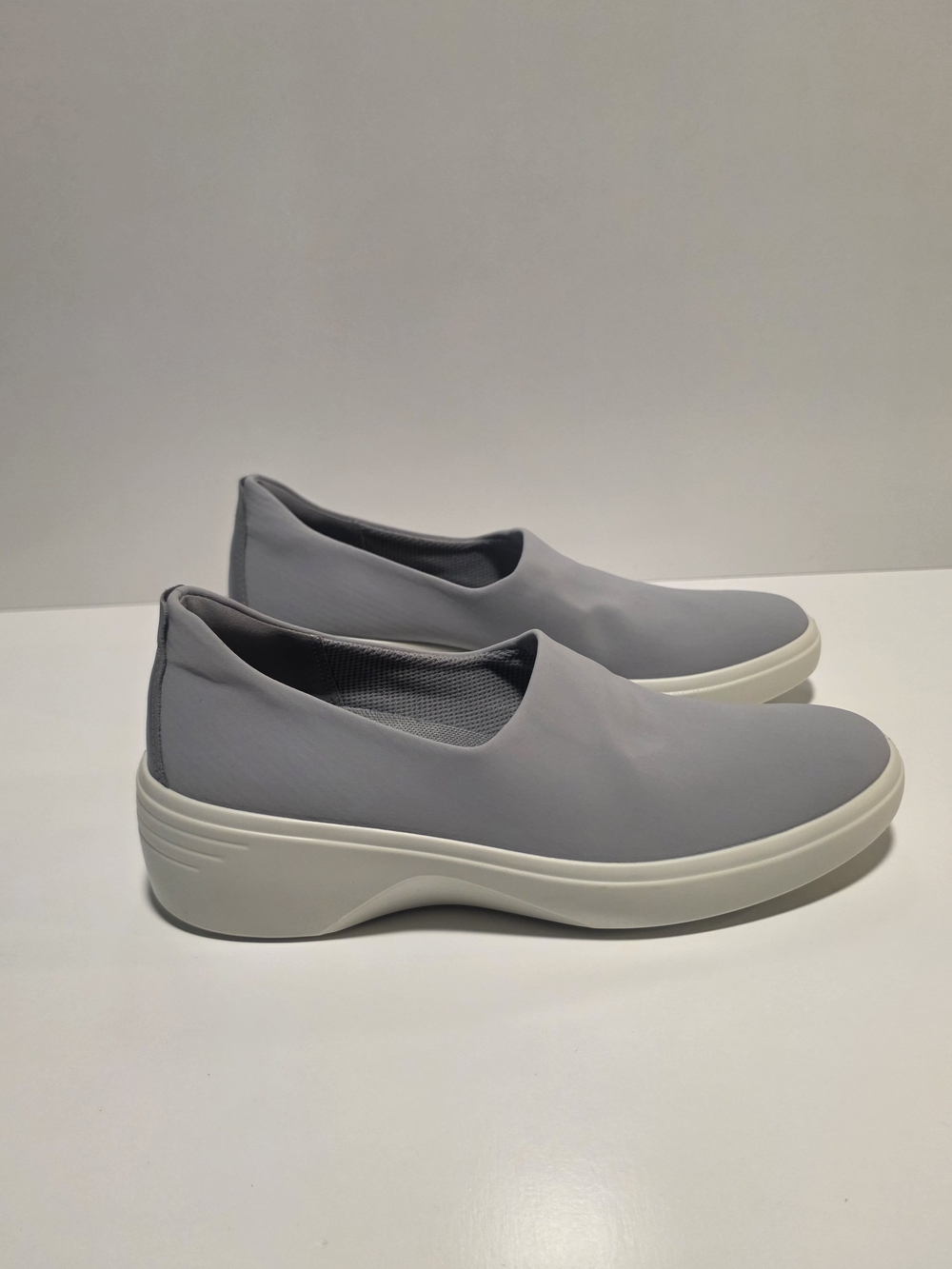 Ecco Women's Slip-On Sneakers in Light Gray and White